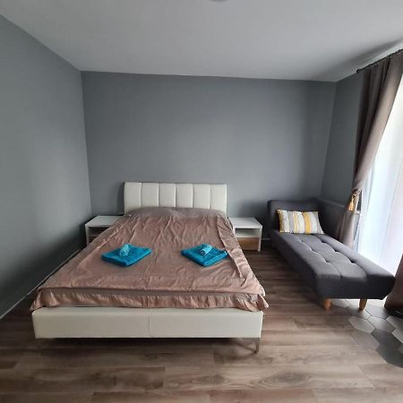 Ferienwohnung Garsoniera Zebra Brașov Exterior foto